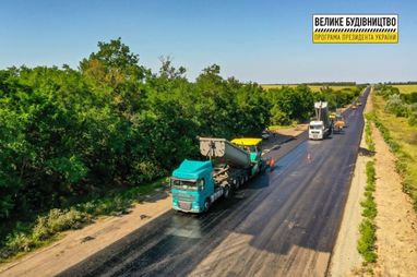 В Черкасской области восстановили участок трассы Золотоноша - Умань