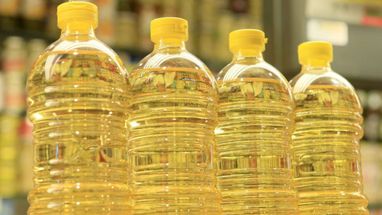 Єврокомісія погодила заборону на імпорт олії з України