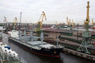 Индия предоставила морское страхование российским компаниям, чтобы импортировать нефть — Bloomberg