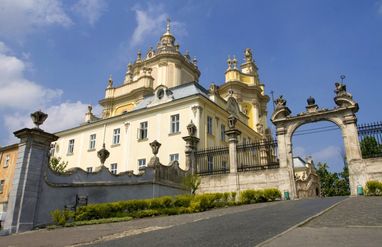 Во Львове поймали директора стройкомпании, похитившего 2 млн грн на реконструкции собора святого Юра