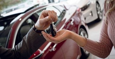 Китайские продажи авто демонстрируют наибольший спад за 10 месяцев