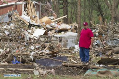 Жахи американського торнадо: кількість загиблих вже сягнула 91 людини (ФОТО)