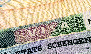 Эстония закрывает въезд россиянам с действующими шенгенскими визами