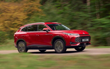 ТОП-10 нових кросоверів із автоматом до $25 000