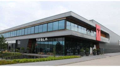 Tesla закрыла предприятие в Калифорнии и уволила сотни работников