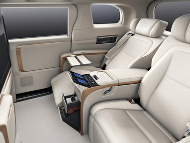 Lexus представил обновленный роскошный минивэн (фото)