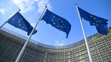 В ЕС предлагают создать фонд в размере до 40 млрд евро для военной помощи Украине — Euractiv