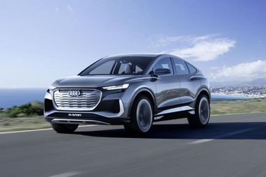 Audi показал спортивную версию кроссовера Q4