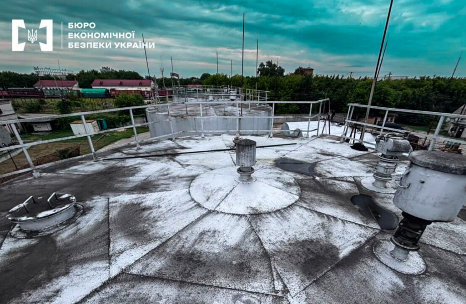 БЕБ припинило виробництво саморобного пального на 50 млн грн у Дніпропетровській та Кіровоградській областях