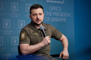 «Деякі енергетичні об'єкти повинні повернутися під контроль держави» — Зеленський