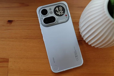 Nothing Phone (4a) Pro