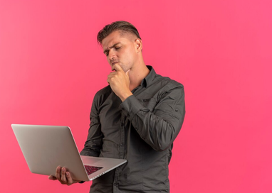 Сколько украинцев планируют сменить профессию или место работы в 2025 году (инфографика)