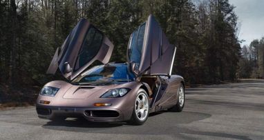 McLaren F1 1995 року випуску проданий за рекордні 20 мільйонів доларів (фото)