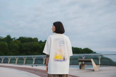 Коллекция футболок «Рассвет наступит» от Lifesaving Merch дарит надежду и спасает жизнь