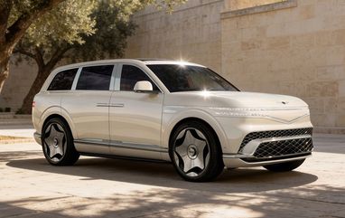 Автомобиль стал самой большой моделью марки в истории