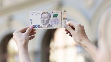 Может ли Украина полностью отказаться от бумажных денег — мнение банкира