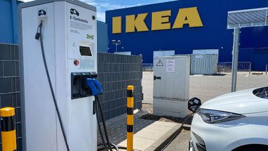 Ikea побудує 1000 зарядних станцій для електромобілів своїх покупців у Німеччині