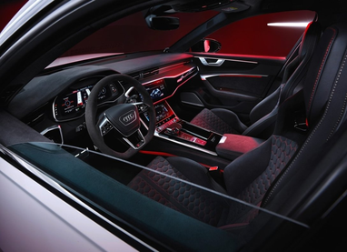 Семейный суперкар: Audi представили самый быстрый универсал в мире (фото)
