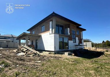 Працівників «Укрзалізниці» відправляли будувати приватний будинок