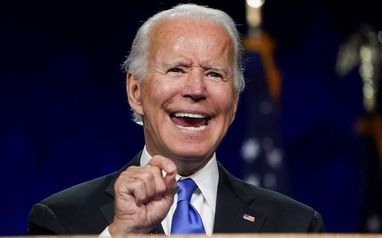 Байден призвал закрыть налоговые лазейки, которые приносят выгоду богатым "криптоинвесторам"