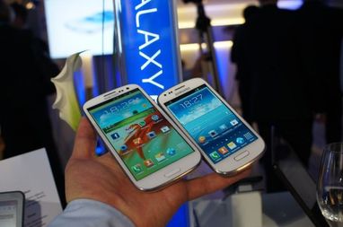 Samsung офіційно представив Galaxy S4 mini (ФОТО)