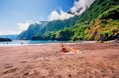 На Мадейре ограничат доступ туристов к пешеходным тропам