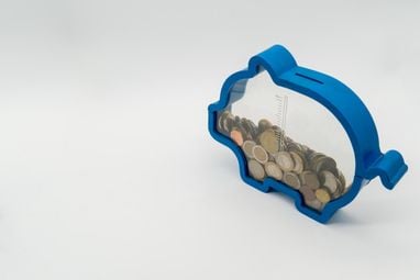 Як позбутися шкідливих фінансових звичок