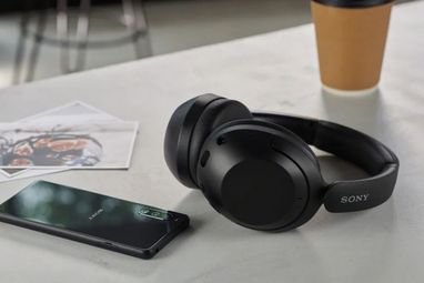 Sony представила свої найдоступніші бездротові навушники (фото, ціна)