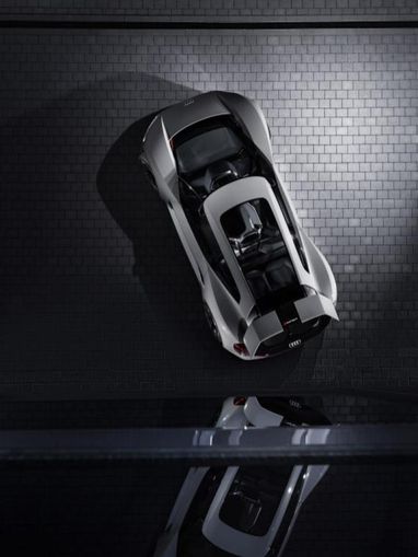 Audi анонсувала серійний випуск електросуперкара (фото)