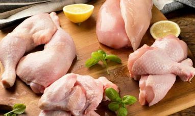 В Україні стрімко дорожчає курятина