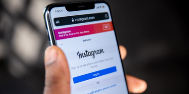Что мы подражаем чужим расходам и как работает «эффект Instagram-кошелька»