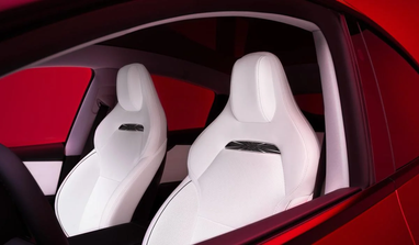 Tesla представила новий електрокар (фото)