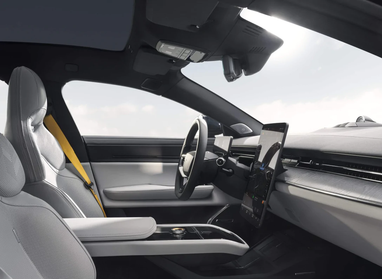Volvo показал конкурентов Porsche Taycan без заднего стекла (фото)