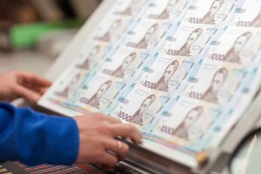 Минфин хочет прекратить печать гривны для финансирования госбюджета