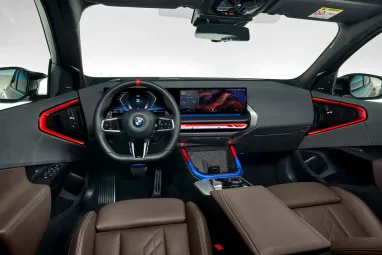BMW представил четвертое поколение кроссовера X3 (фото)