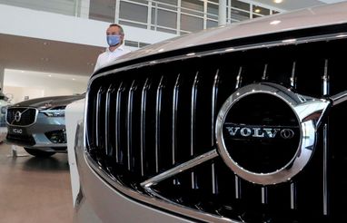 Volvo звільнить 1300 офісних співробітників для скорочення витрат