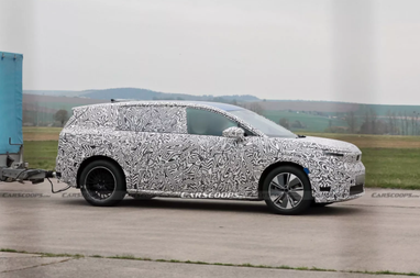 Skoda проверила буксировочные способности нового электрокроссовера (фото)