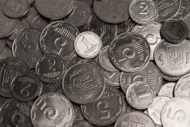 Українці зможуть обмінювати монети 1, 2 та 5 копійок на рік довше