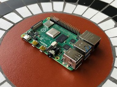 Raspberry Pi выпустили свой самый дорогой мини-компьютер (фото)