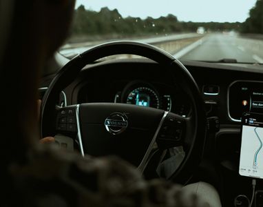 Volvo скоротив план продажів через слабкий попит