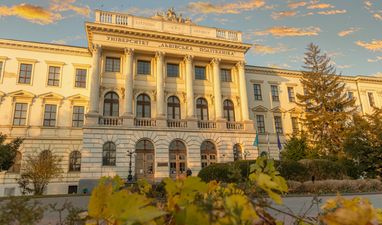 Зарплати ректорів українських ВНЗ: хто заробив найбільше у 2024 році (інфографіка)