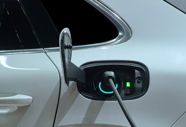 Минэнерго: До 2050 года половина автомобилей в Украине будут электрическими