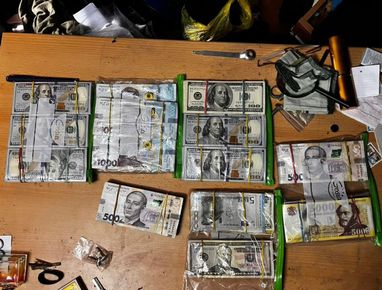 Стоимость услуг фигуранта составляла 6000 долларов США