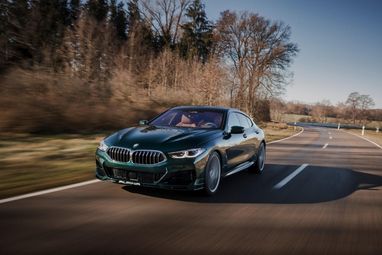 BMW представила разгоняющееся до 324 километров в час авто