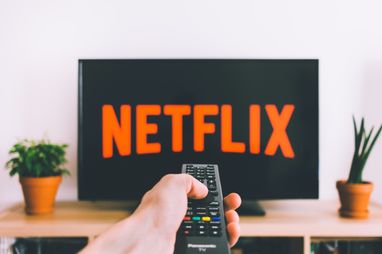 Netflix почав стягувати додаткову плату за «обмін паролями» в США та ще понад 100 країнах