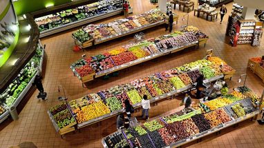 Як за рік змінилися ціни на базовий набір продуктів