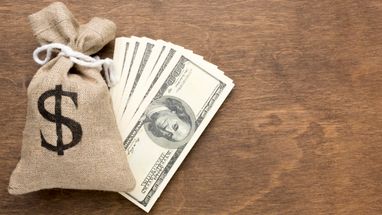 Рекордний продаж валюти Нацбанком: регулятор пояснив, що відбувалось на валютному ринку в 2024