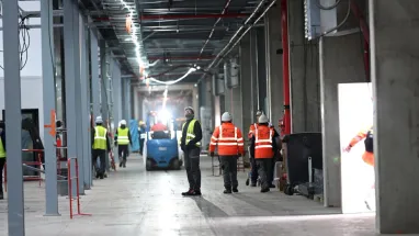 Франция открывает первый завод по производству аккумуляторов для электромобилей