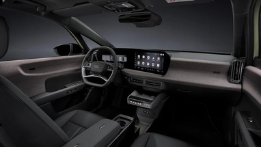 Салон Audi A2 e-tron