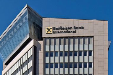 США и ЕС усилили давление на банк Raiffeisen из-за связей с россией — Reuters